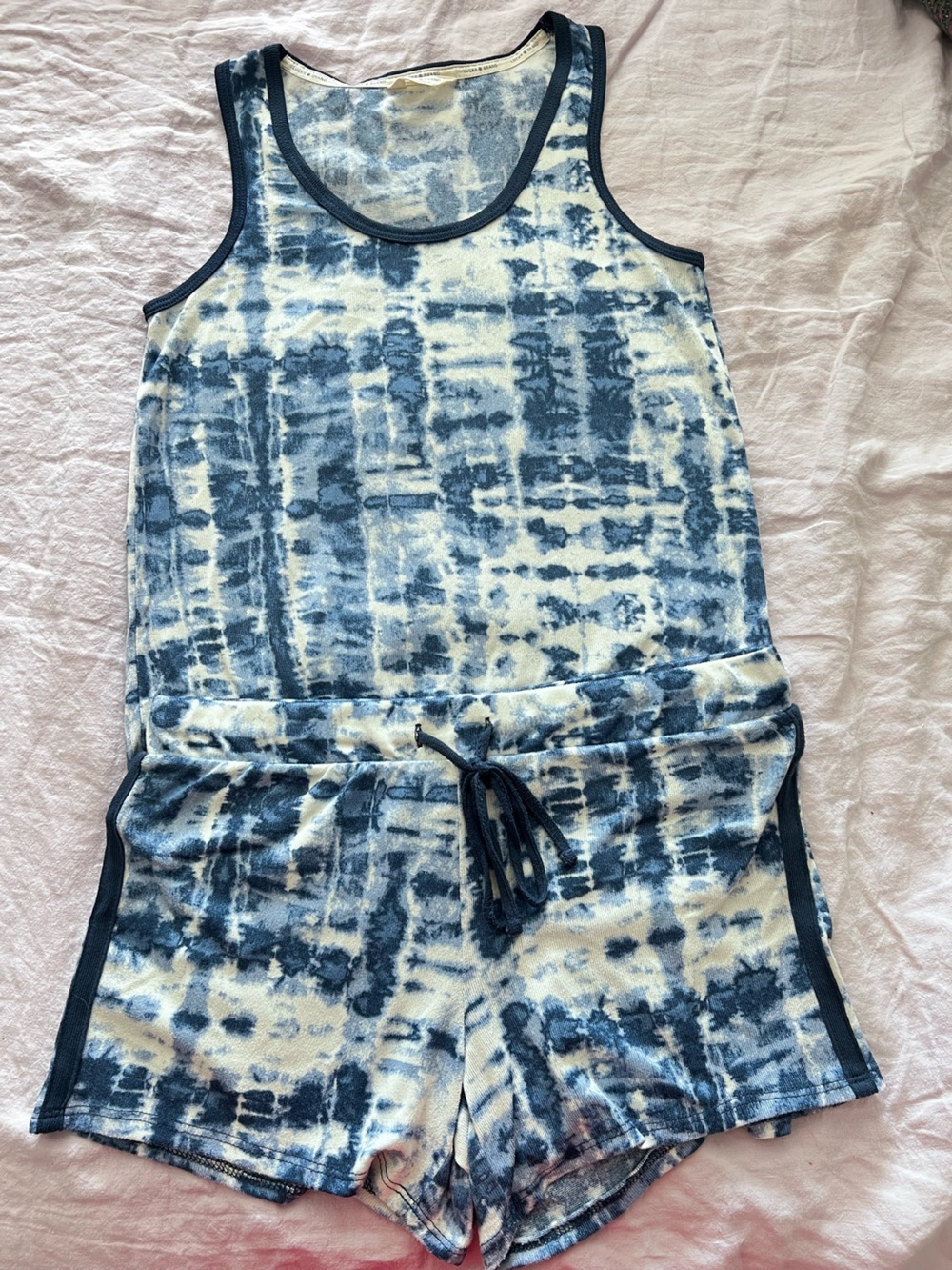 New Without Tags Lucky Brand Blue Tie-Dye Tank and short set.